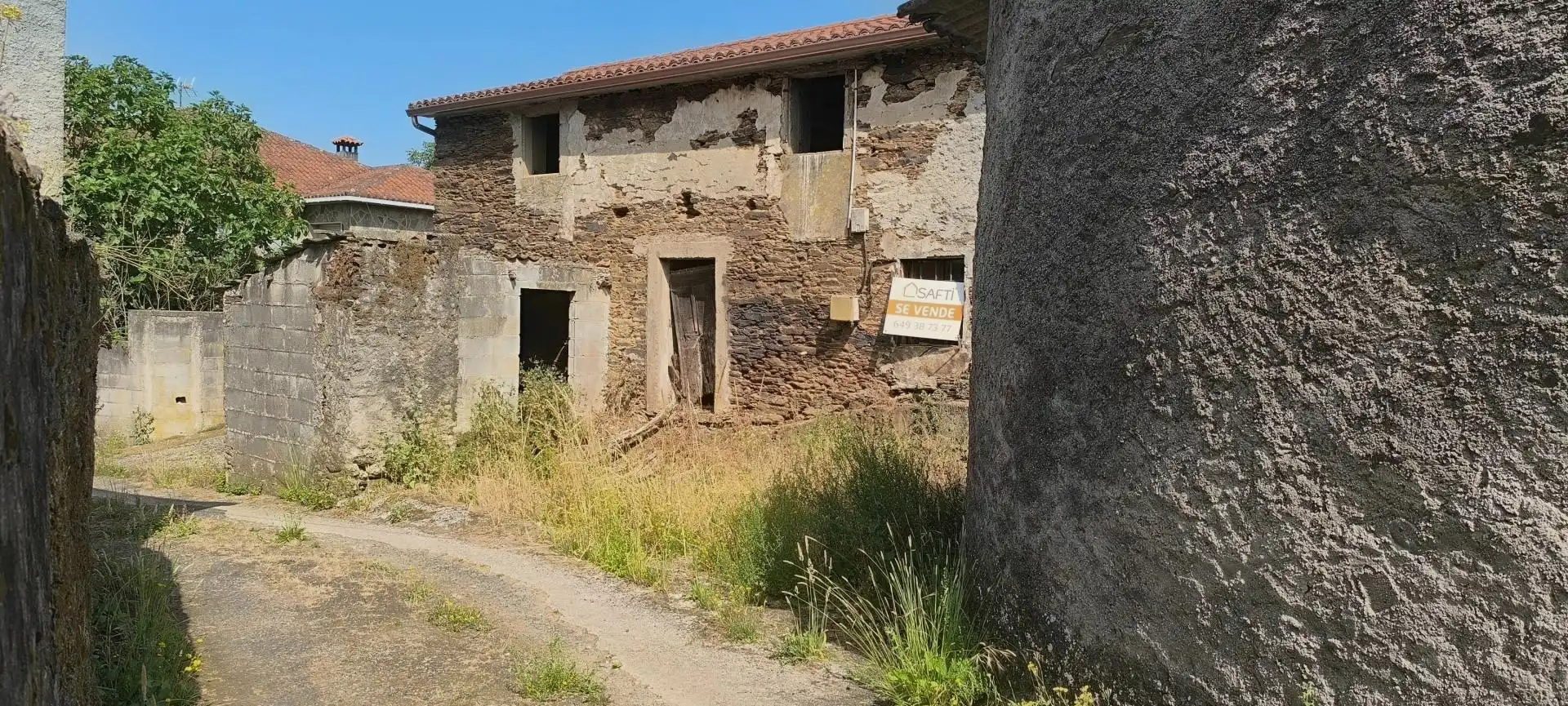 Vista exterior de Casa o chalet en venta en Vila de Cruces