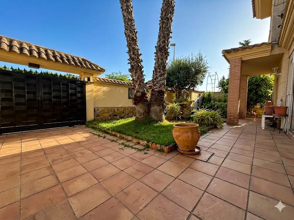 Jardín de Casa o chalet en venta en L'Eliana con Aire acondicionado, Jardín privado y Piscina