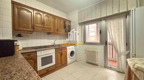 Foto 3 de Pis en venda a Residencia,  Logroño