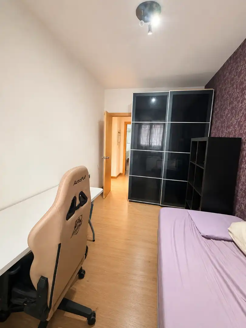 Habitación de Piso en venta en Sevilla