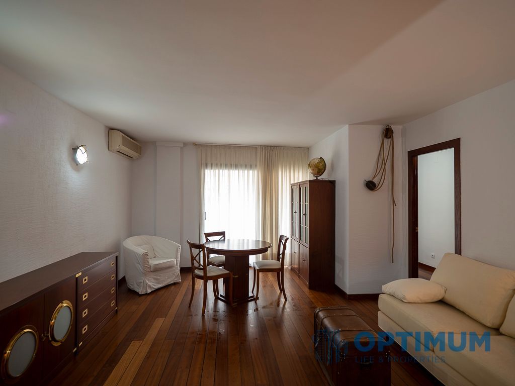 Sala de estar de Piso de alquiler en  Barcelona Capital con Aire acondicionado, Calefacción y Parquet