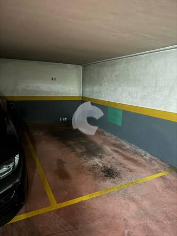 Garaje en Alquiler en Centro