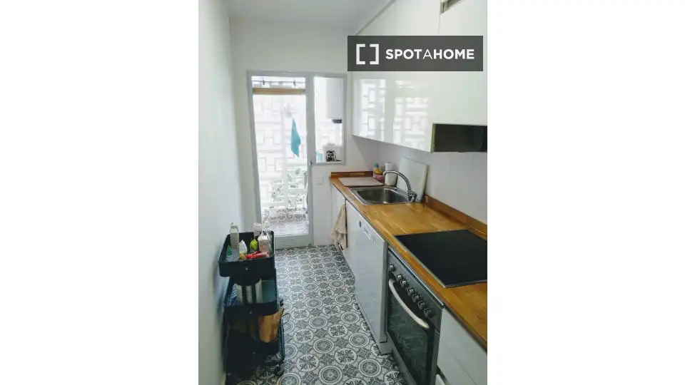 Flat with terrace to rent in Pobles del Sud, imagen 8
