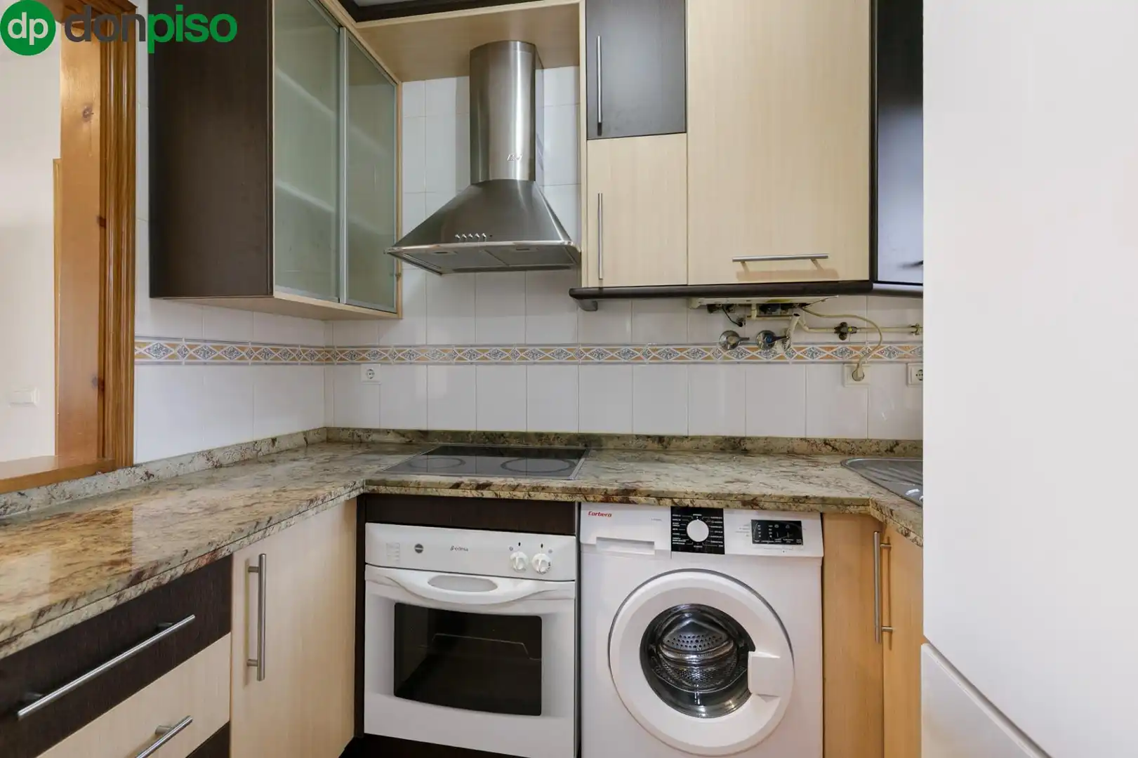Kitchen of Flat for sale in Armilla  with Heating, Furnished and Balcony