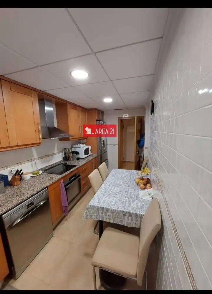 Kitchen of Flat for sale in La Pobla de Vallbona  with Air Conditioner and Heating