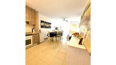 Foto 2 de Apartamento en venta en Los Cristianos, Arona