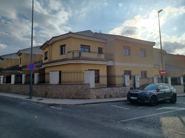 Duplex à vendre à El Pinós / Pinoso
