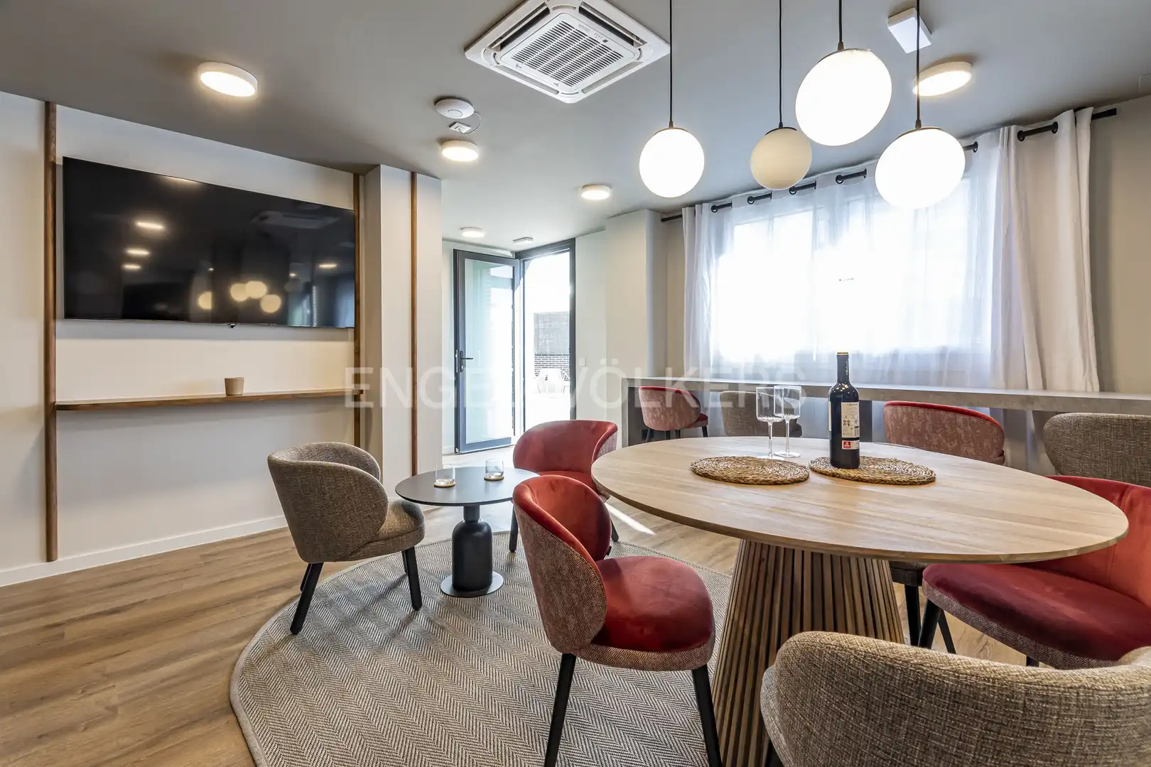 Living room of Flat for rent in Madrid  with Air Conditioner, Heating and Swimming Pool