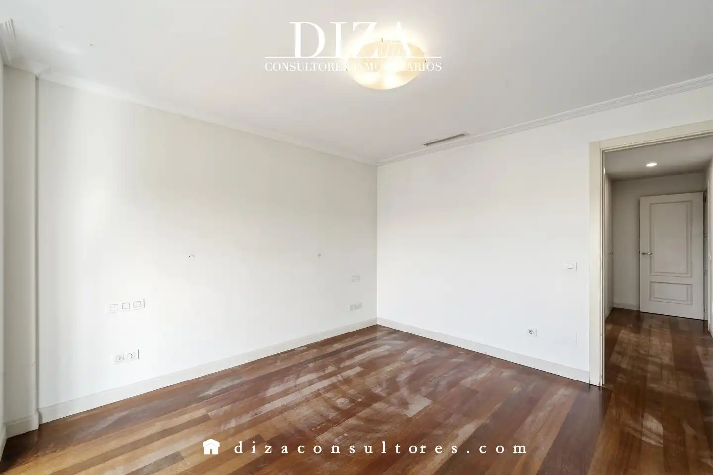 Piso en venta en Madrid con Aire acondicionado, Calefacción y Jardín privado
