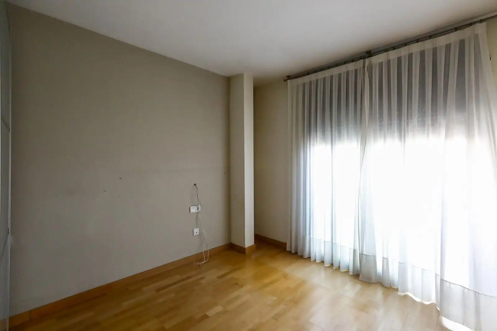 Schlafzimmer von Maisonette zum Verkauf in Sabadell mit Klimaanlage, Heizung und Parkett