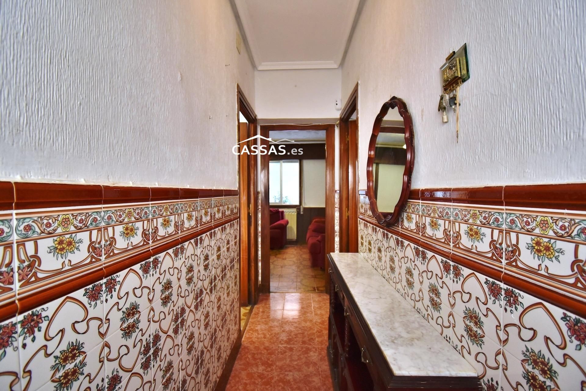 Casa o xalet en venda a Calle almendro, Centro