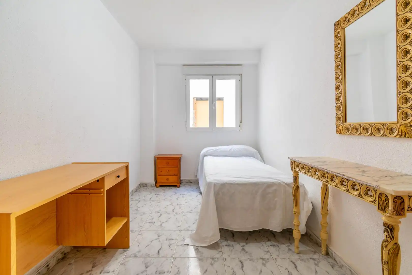Habitación de Piso en venta en Almería