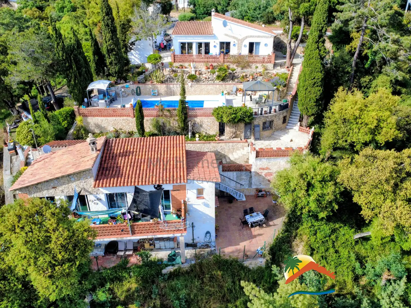Vista exterior de Casa o xalet en venda en Lloret de Mar amb Jardí privat, Terrassa i Piscina