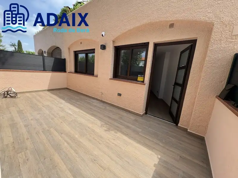 Terraza de Planta baja en venta en Roda de Berà