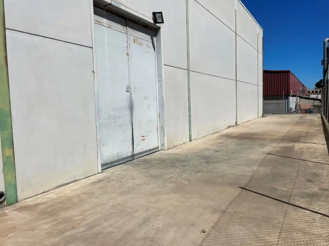 Exterior view of Industrial buildings for sale in Beniarjó