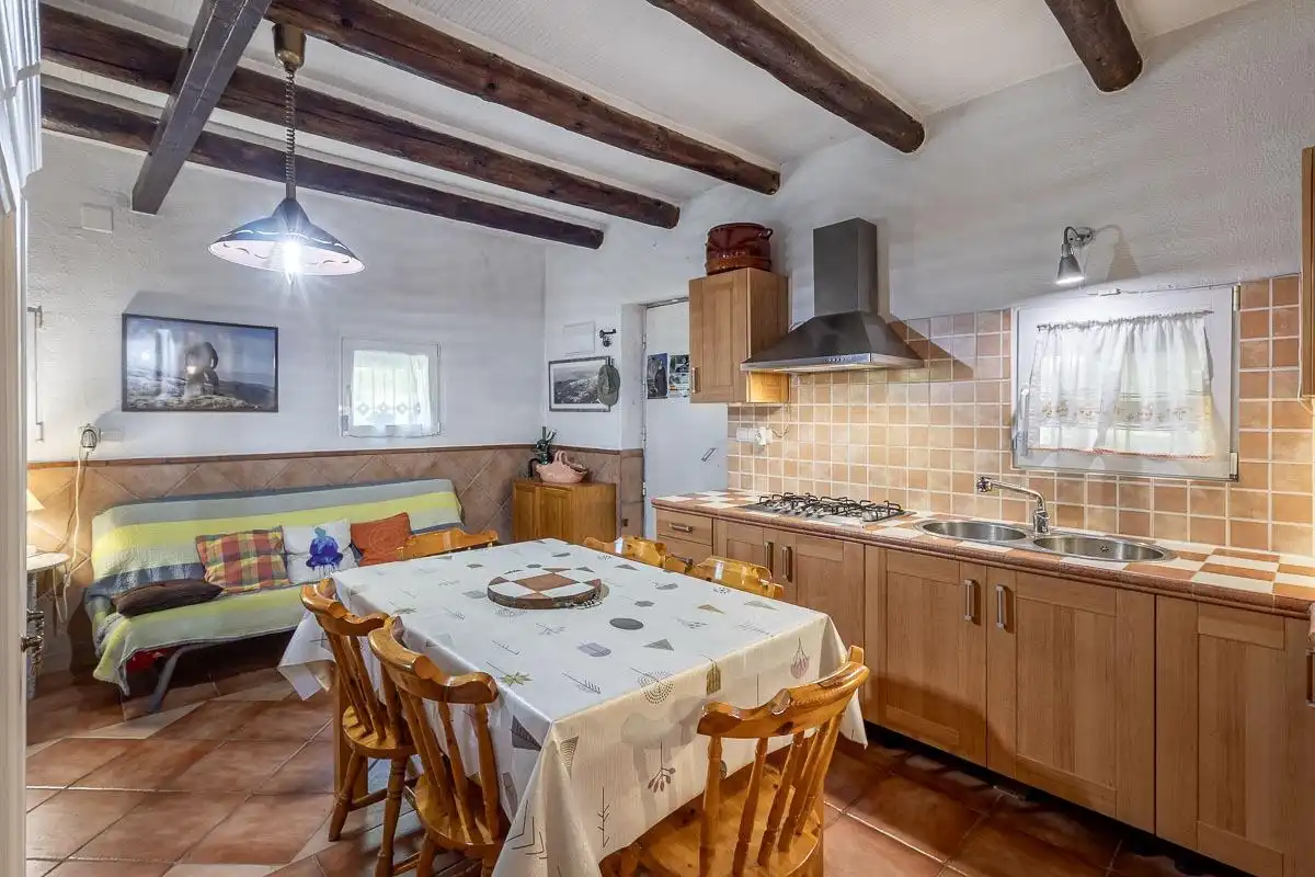 Cocina de Finca rústica en venta en Güéjar Sierra
