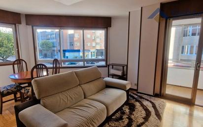 Sala d'estar de Pis en venda en Vigo  amb Calefacció, Parquet i Traster