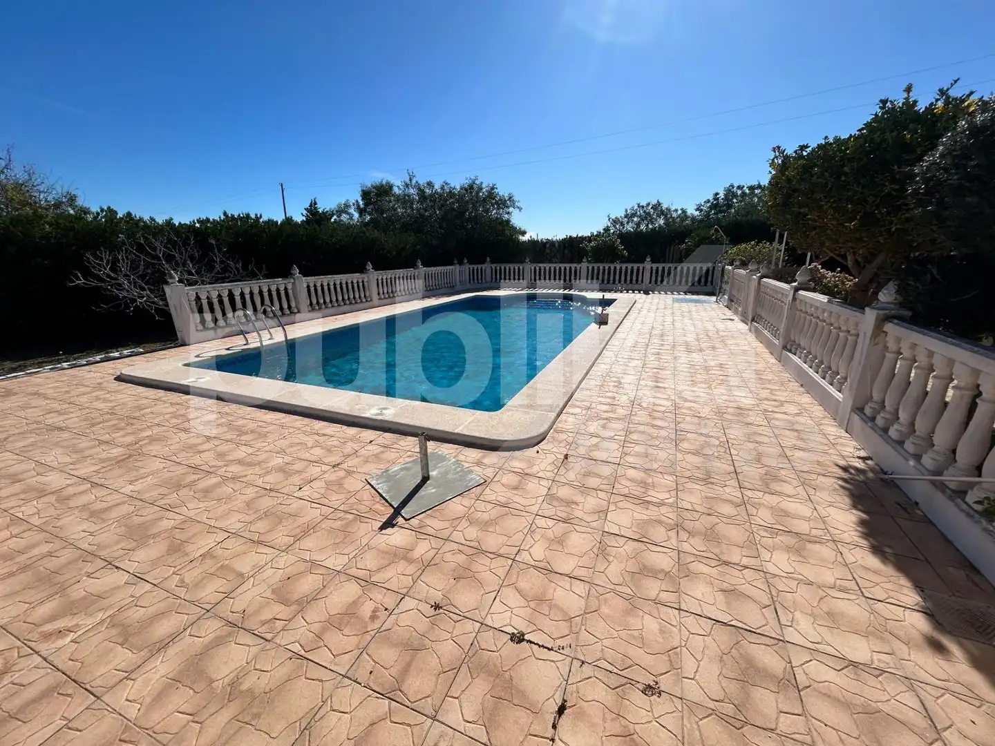 Schwimmbecken von Country house zum Verkauf in Elche / Elx mit Terrasse, Abstellraum und Schwimmbad