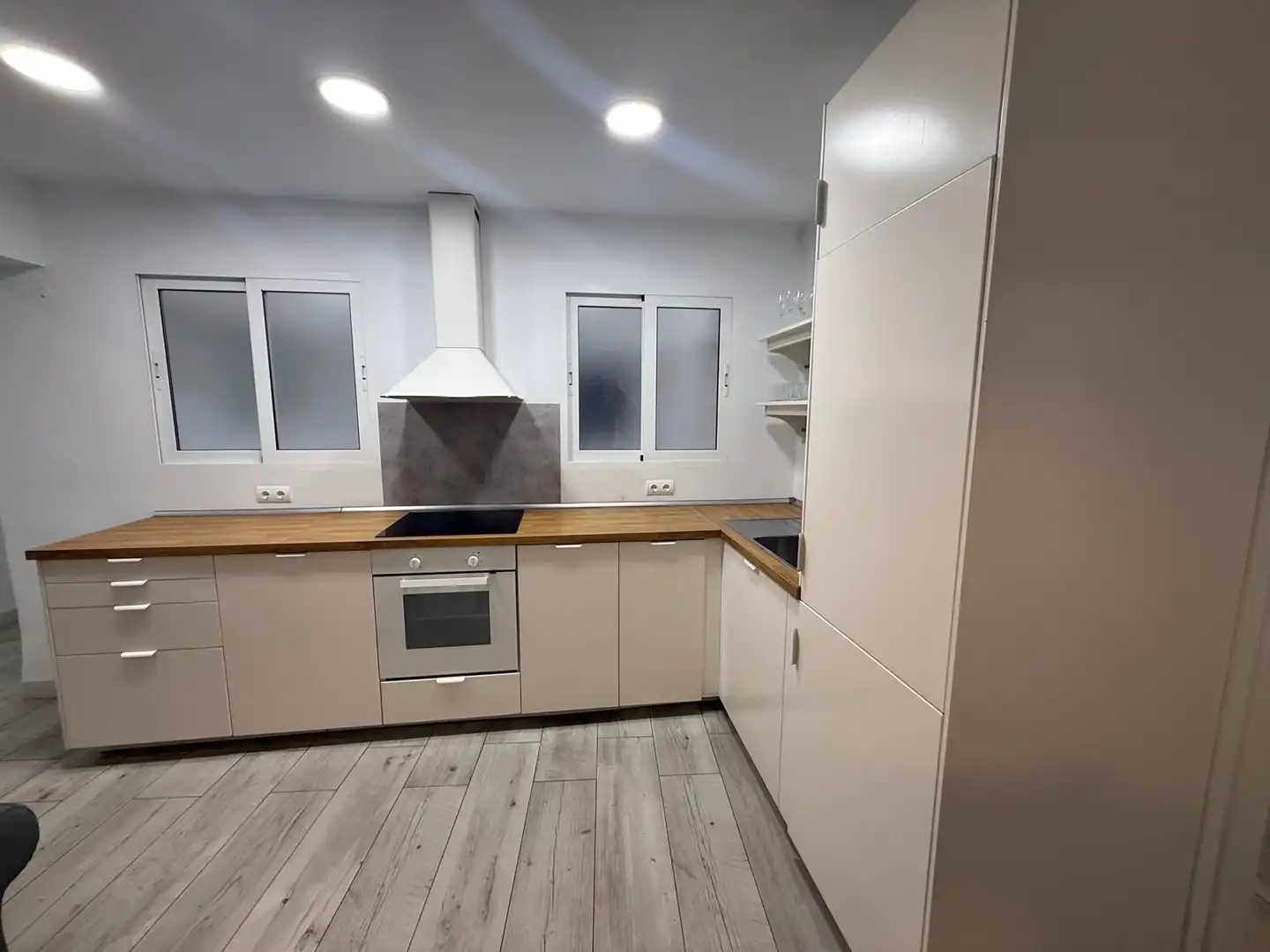 Cocina de Piso en venta en Almería con Aire acondicionado, Amueblado y Balcón