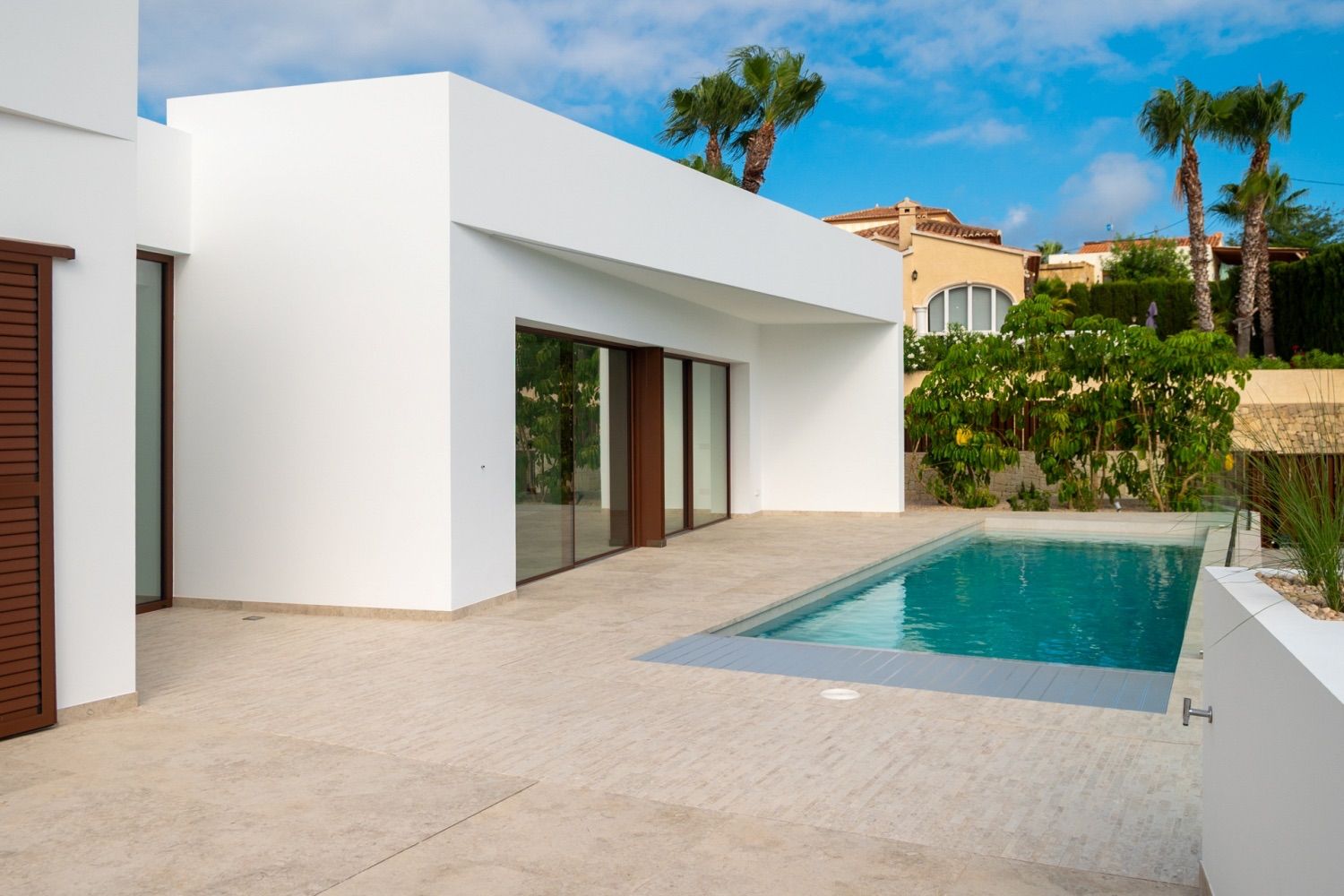 Swimming pool of House or chalet for sale in Calpe / Calp  with Air Conditioner, Heating and Private garden