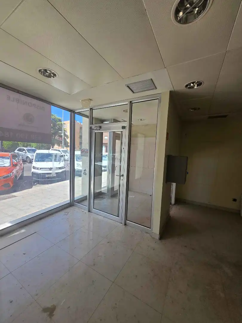 Local en venta en Coslada con Aire acondicionado