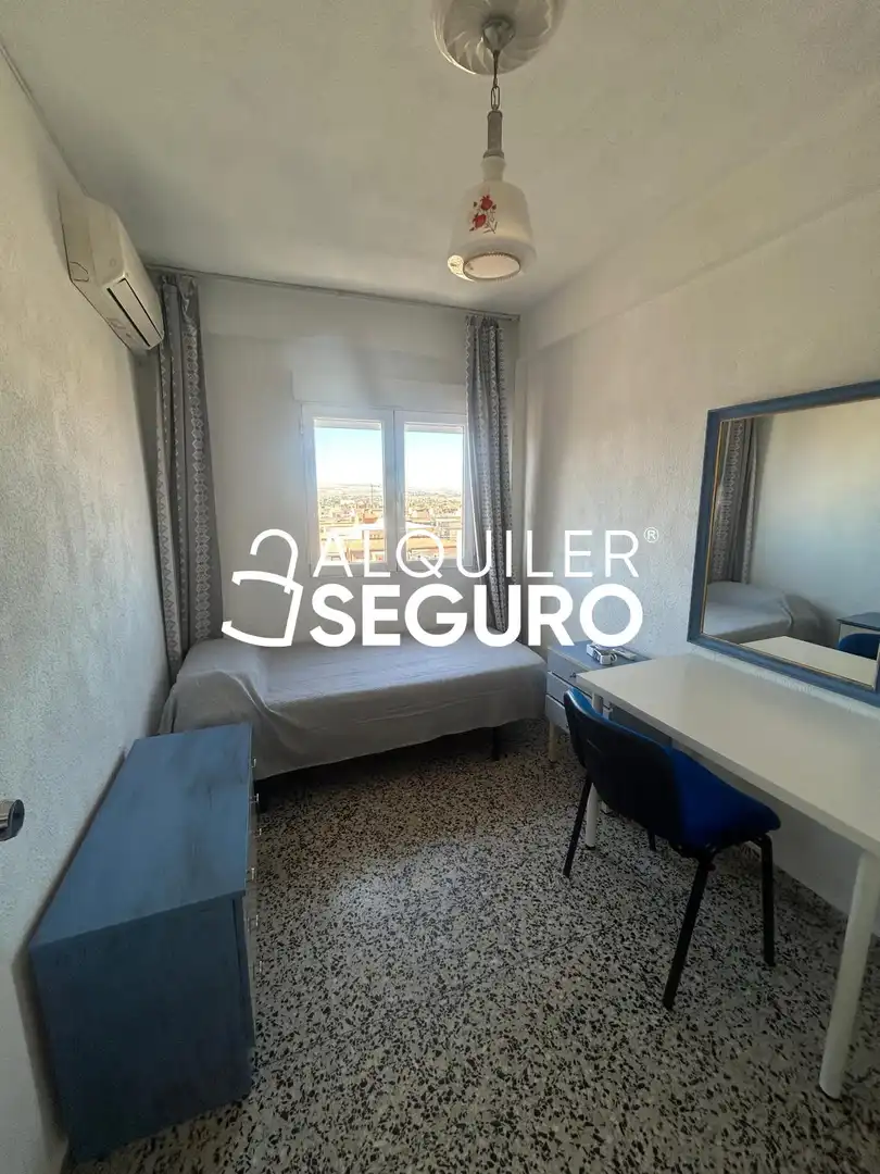 Flat with lift to rent in Doctor Vaca de Castro, imagen 25