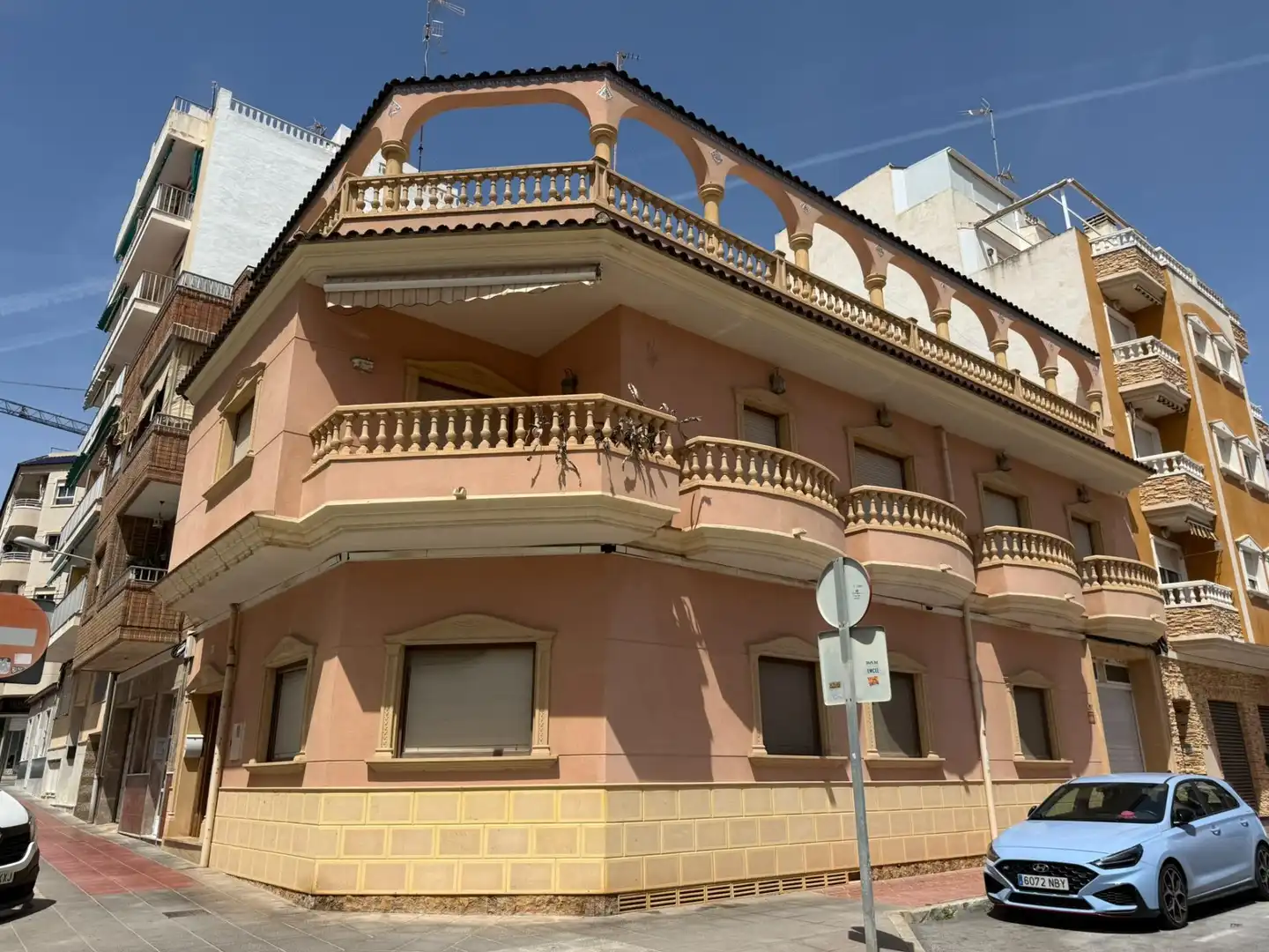 Chalet con terraza en venta en Calle LEPANTO 15