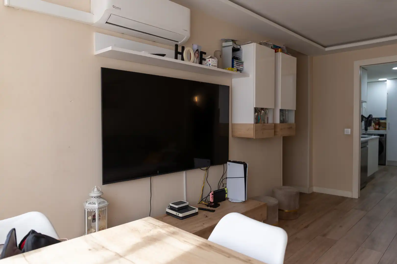 Living room of Flat for sale in Getafe  with Air Conditioner, Heating and Balcony