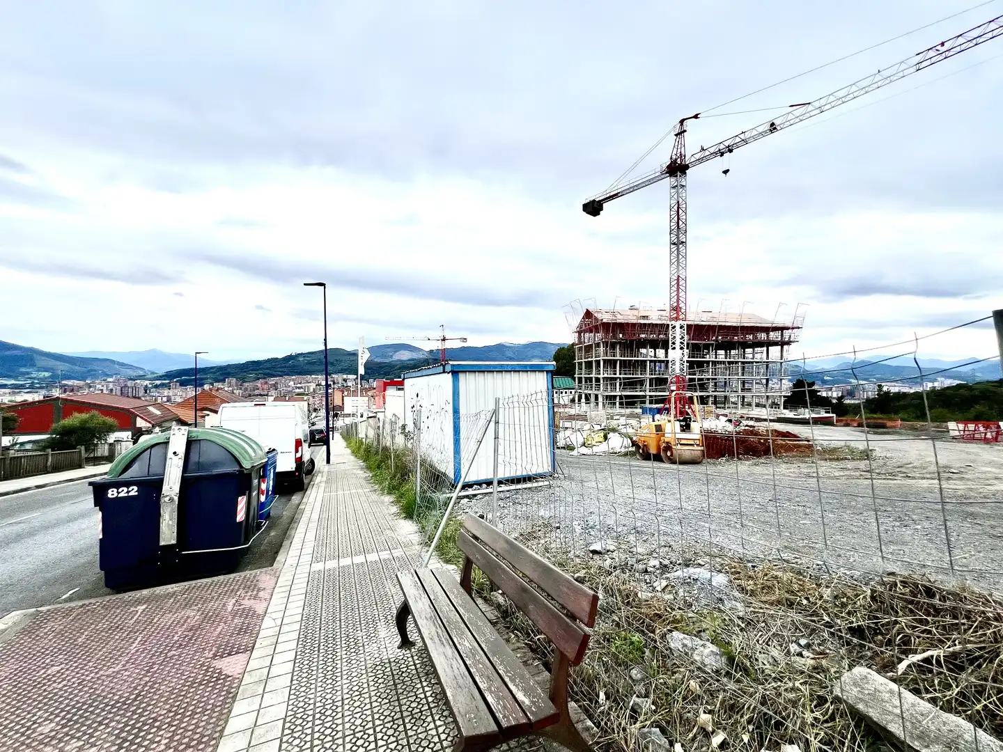Vista exterior de Pis en venda en Etxebarri amb Balcó