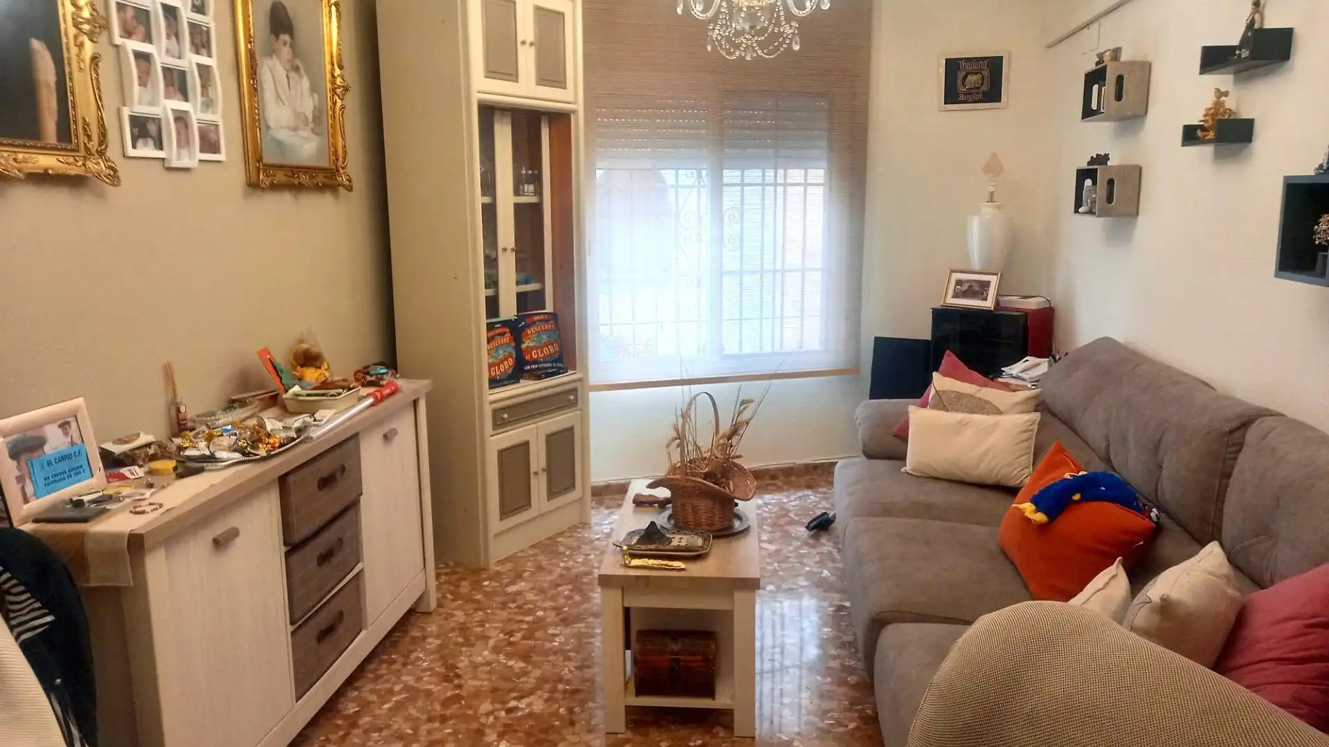 Sala de estar de Casa o chalet en venta en  Córdoba Capital con Aire acondicionado, Terraza y Trastero