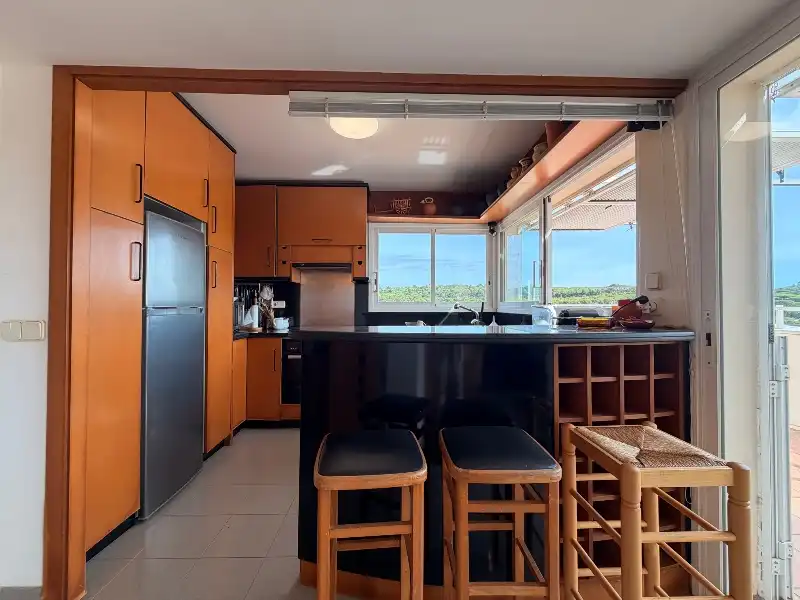 Cuina de Pis en venda en Palamós amb Terrassa, Forn i TV