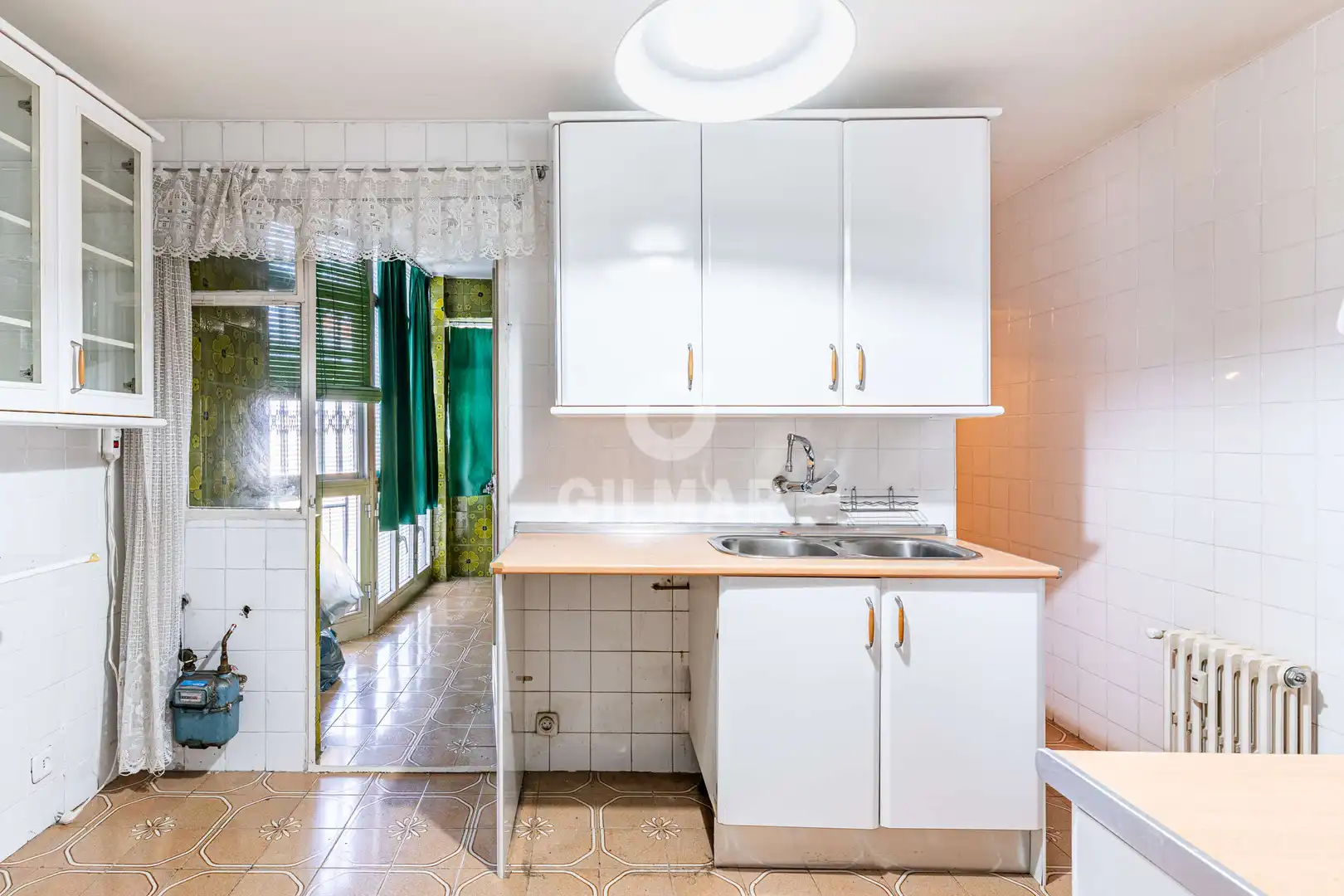 Kitchen of Flat for sale in Madrid  with Heating and Balcony
