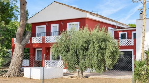 Chalet en venta en Hellín, 5 dormitorios.