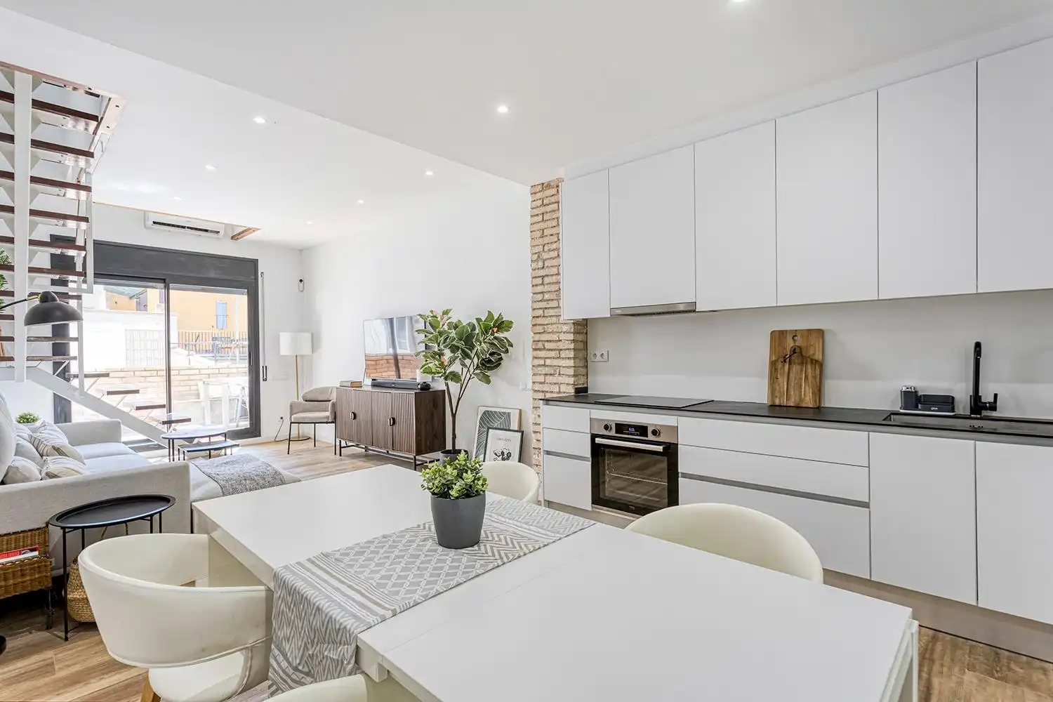 Kitchen of Houses for sale in Igualada  with Air Conditioner, Heating and Terrace