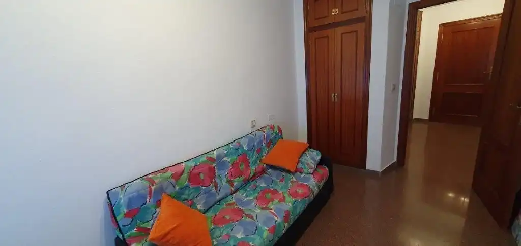Wohnzimmer von Wohnung zur Miete in Petrer mit Möbliert, Ofen und Waschmaschine