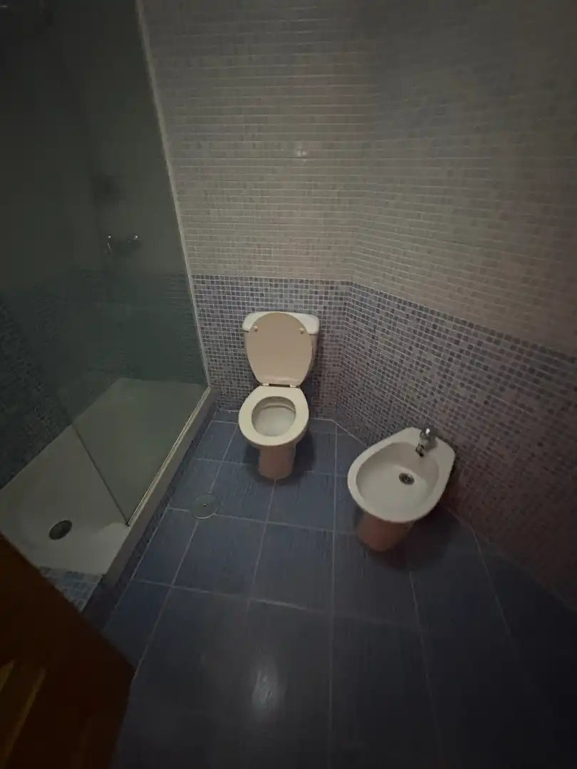 Bany de Pis en venda en Valdemoro amb Aire condicionat, Jardí privat i Parquet