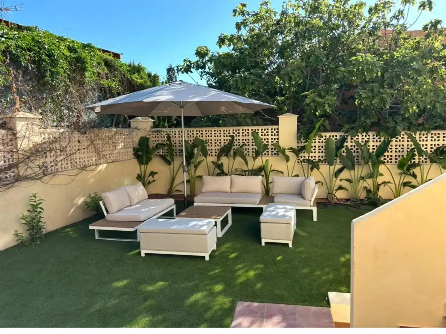 Terrassa de Casa adosada de lloguer en Cartagena amb Aire condicionat, Jardí privat i Moblat