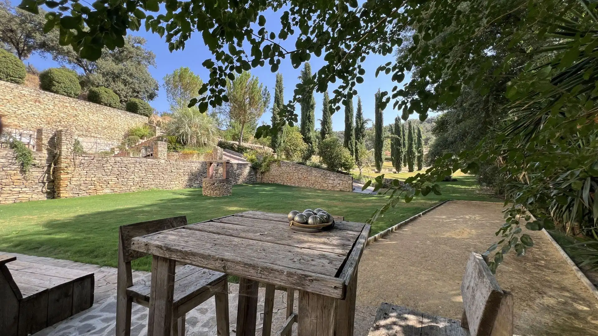 Finca rústica en venta en Setenil de las Bodegas