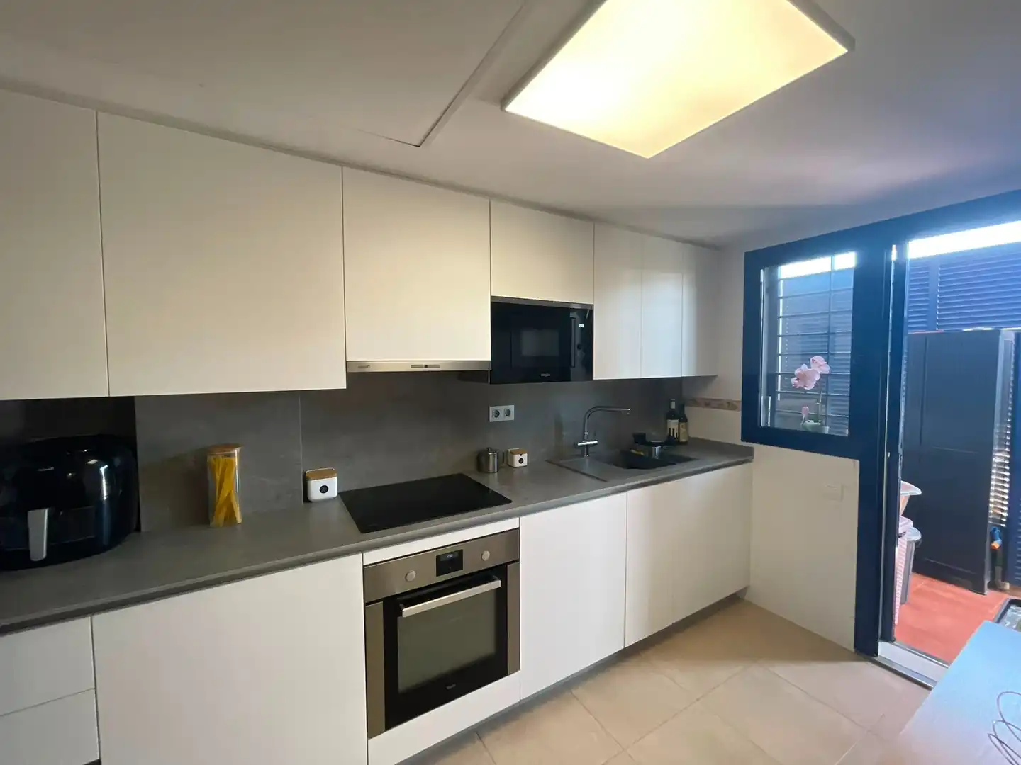 Cocina de Casa o chalet en venta en Oropesa del Mar / Orpesa con Aire acondicionado, Jardín privado y Terraza