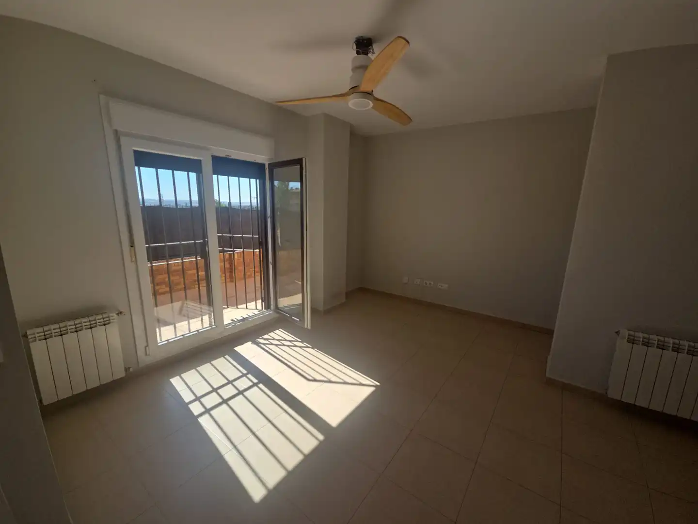 Wohnung zur Miete in Navalcarnero mit Heizung, Terrasse und Abstellraum
