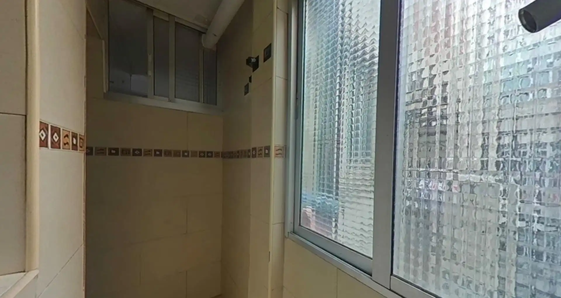 Baño de Piso en venta en Badalona