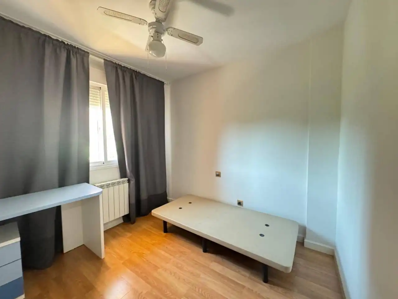 Bedroom of Houses for rent in Alcalá de Henares  with Air Conditioner, Heating and Private garden
