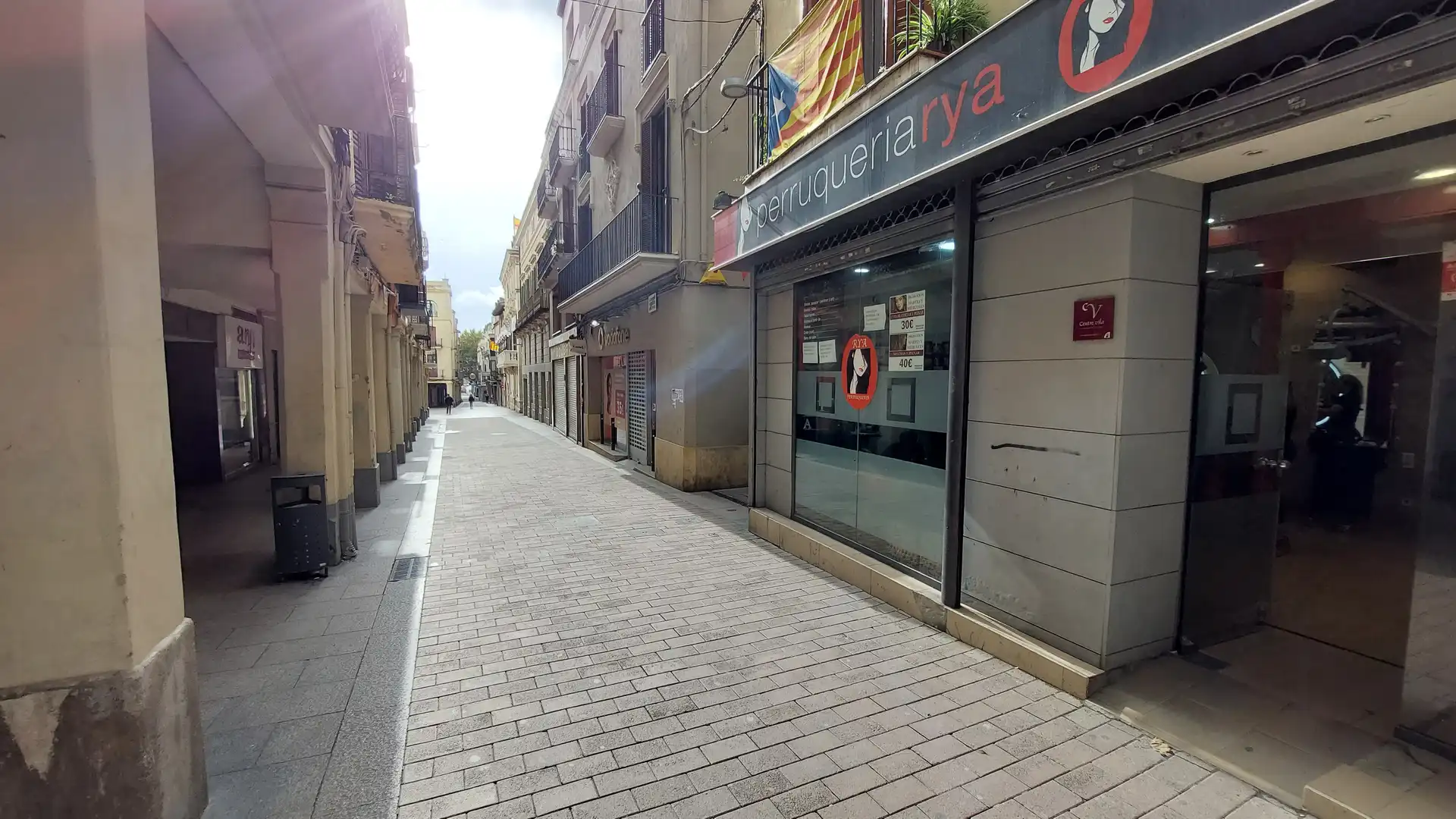 Local comercial de lloguer a Carrer de la Cort, imagen 39
