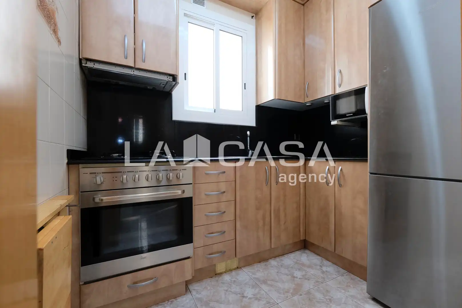 Cocina de Piso en venta en Barcelona con Calefacción