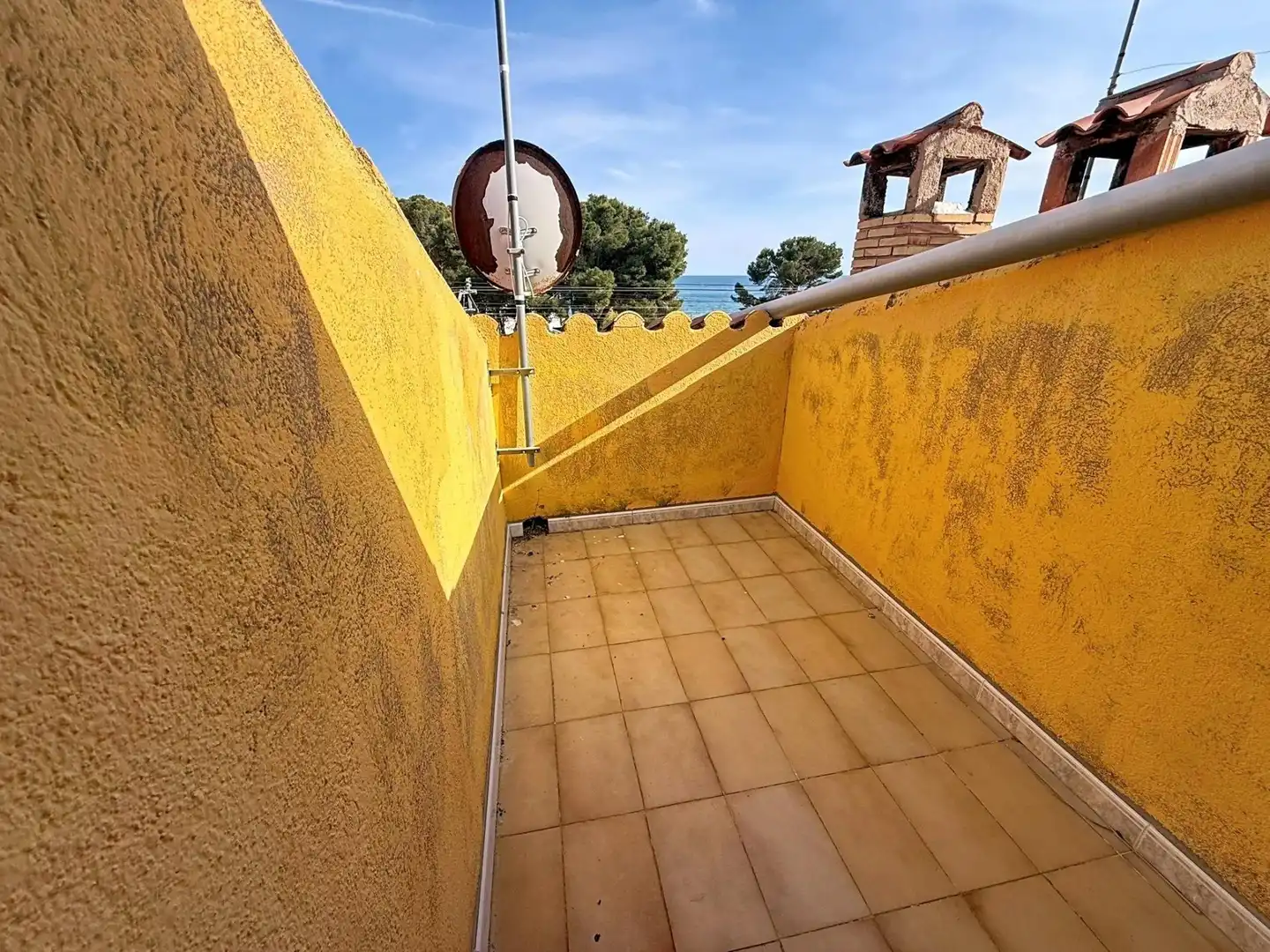 Terrasse von Einfamilien-Reihenhaus zum Verkauf in El Vendrell mit Terrasse und Balkon