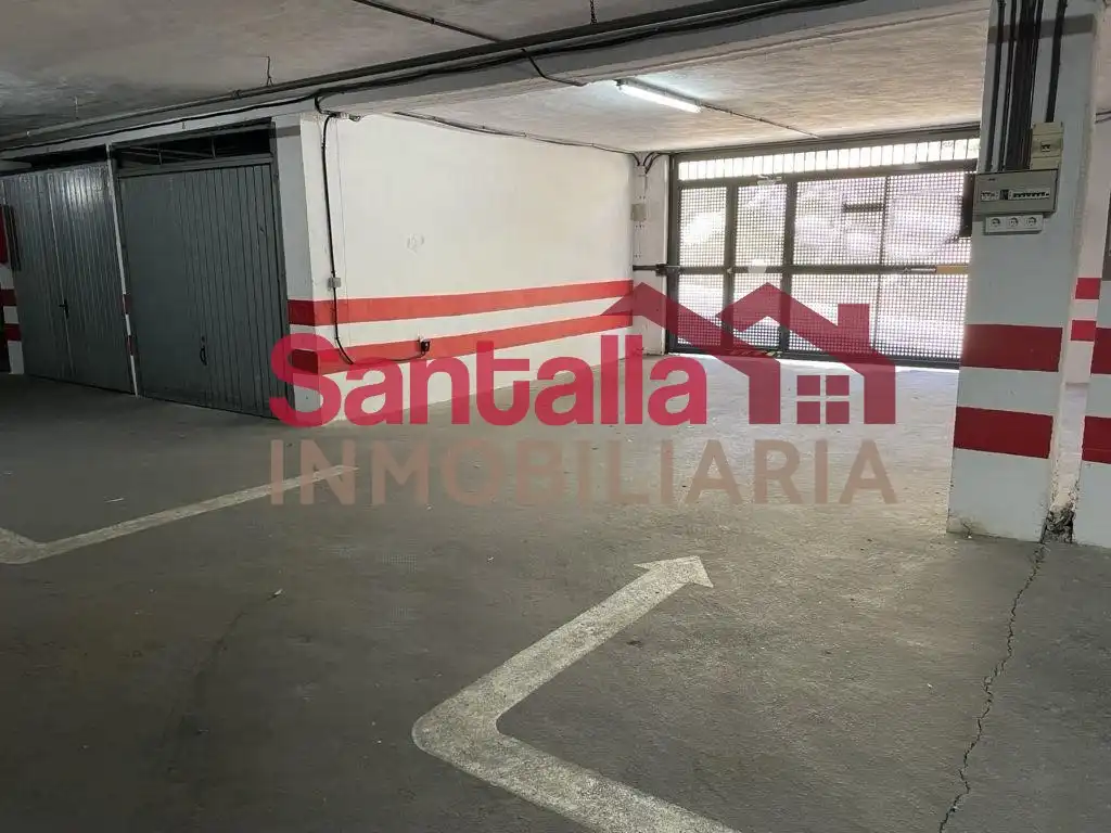 Parkplatz von Garage zum Verkauf in Almuñécar