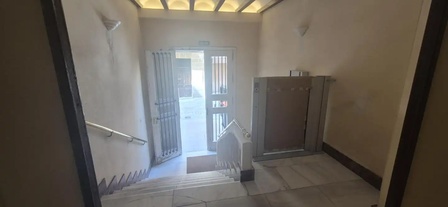 Piso en venta en De Los Señores De Luzón, 4, Palacio
