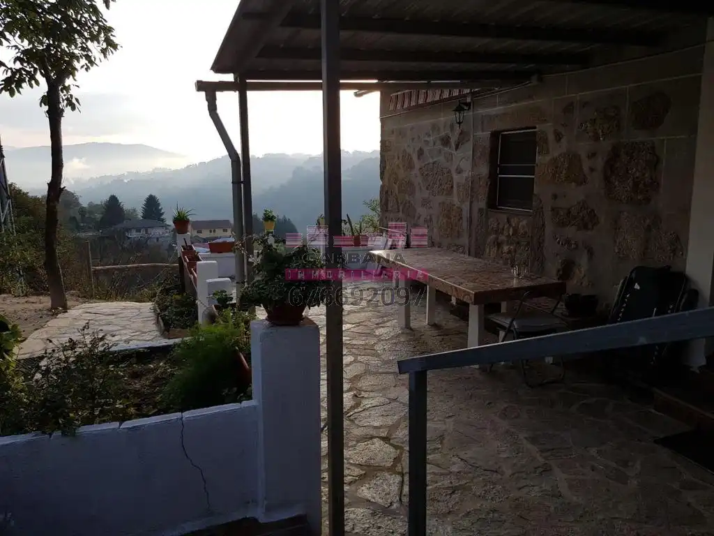 Terraza de Finca rústica en venta en Ponteareas con Jardín privado, Terraza y Piscina