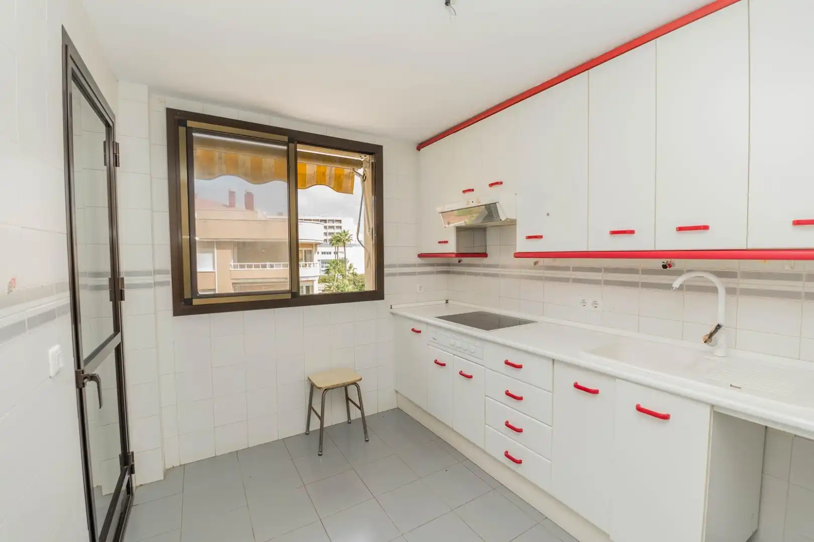 Apartament amb piscina en venda a Calle de Salvador Allende, imagen 44
