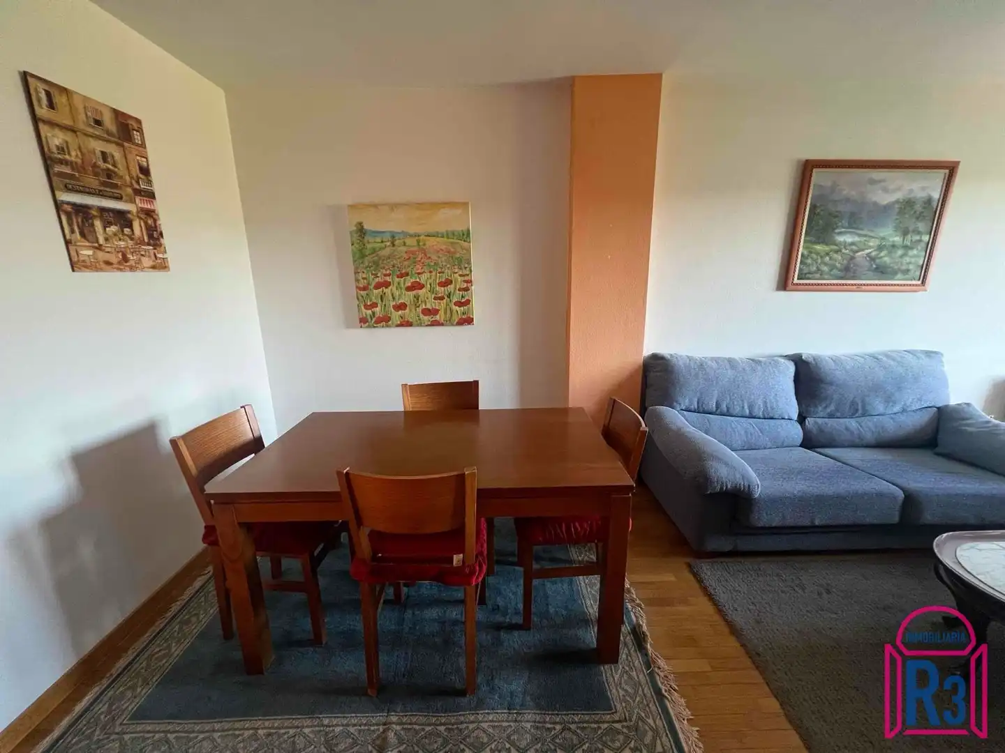 Comedor de Piso en venta en León Capital  con Calefacción, Terraza y Trastero